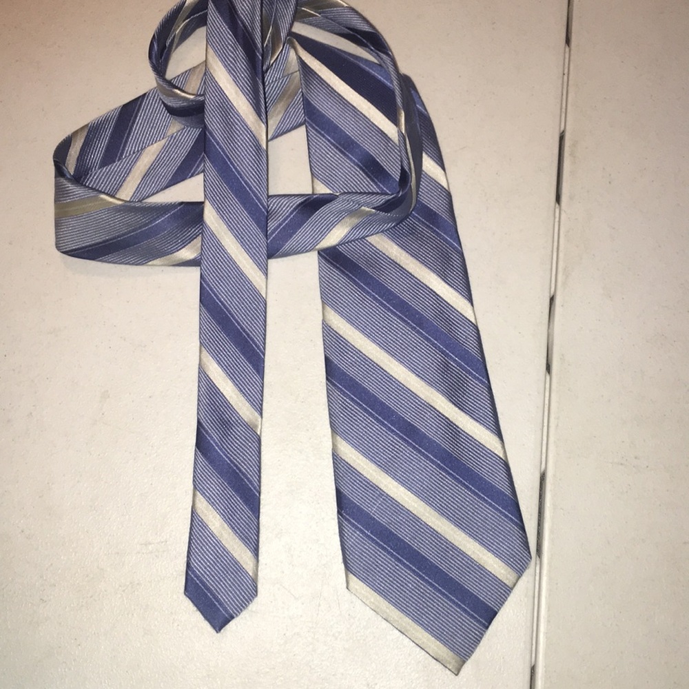 Tie
